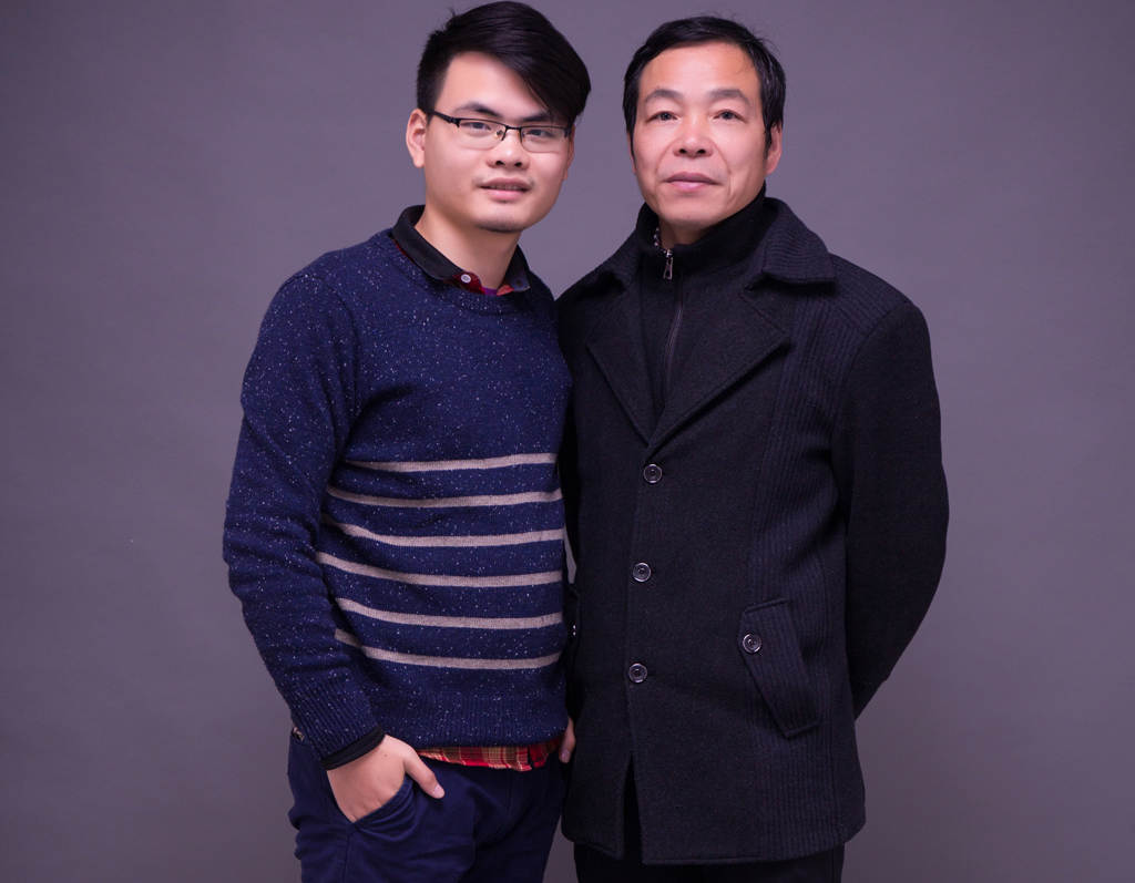 1509414684886239.jpg 王岳龙一家.jpg